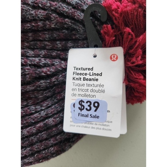 NWT Lululemon Textured Fleece Lined Knit Pom Pom Beanie Cassis/Black - Picture 7 of 11